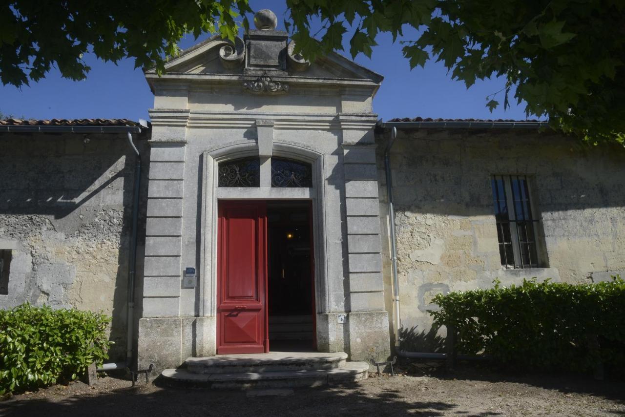 Chateau Rosemont - Grande Maison Familiale Campagne Dans Le Medoc Avec Piscine Et Tennis A 15 Mn Bordeaux Labarde エクステリア 写真