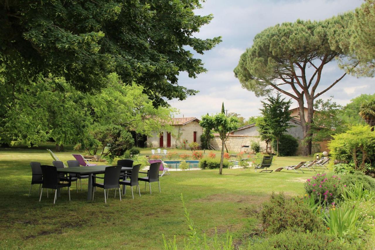 Chateau Rosemont - Grande Maison Familiale Campagne Dans Le Medoc Avec Piscine Et Tennis A 15 Mn Bordeaux Labarde エクステリア 写真