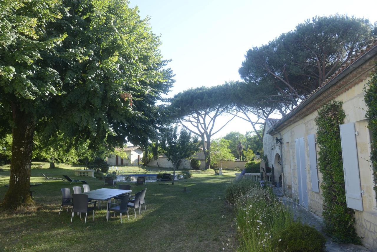 Chateau Rosemont - Grande Maison Familiale Campagne Dans Le Medoc Avec Piscine Et Tennis A 15 Mn Bordeaux Labarde エクステリア 写真