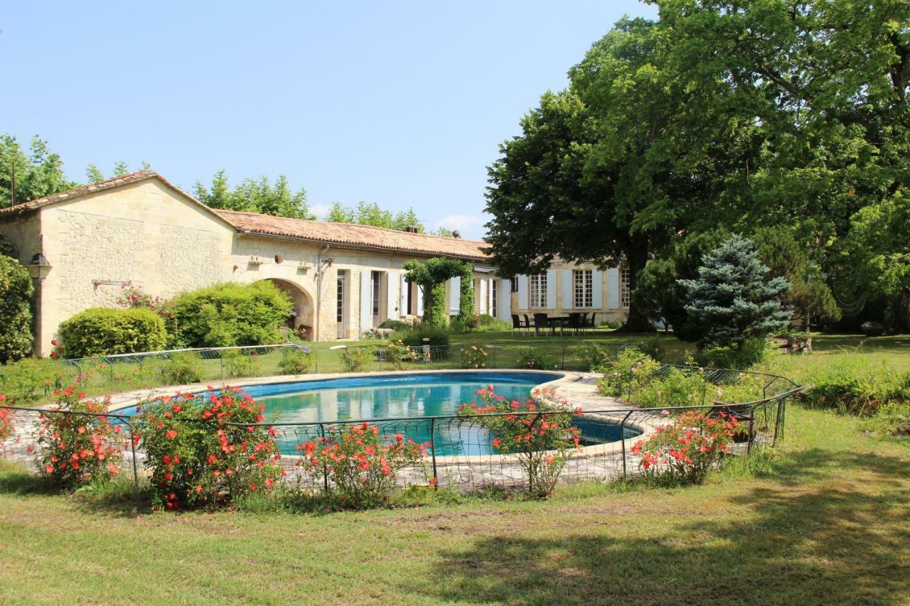 Chateau Rosemont - Grande Maison Familiale Campagne Dans Le Medoc Avec Piscine Et Tennis A 15 Mn Bordeaux Labarde エクステリア 写真